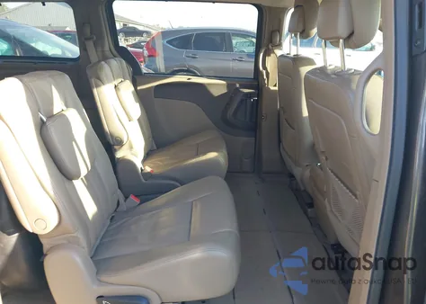 2015 Chrysler Town & Country Touring-L из США, поврежденный, VIN 2C4RC1CG3FR525890